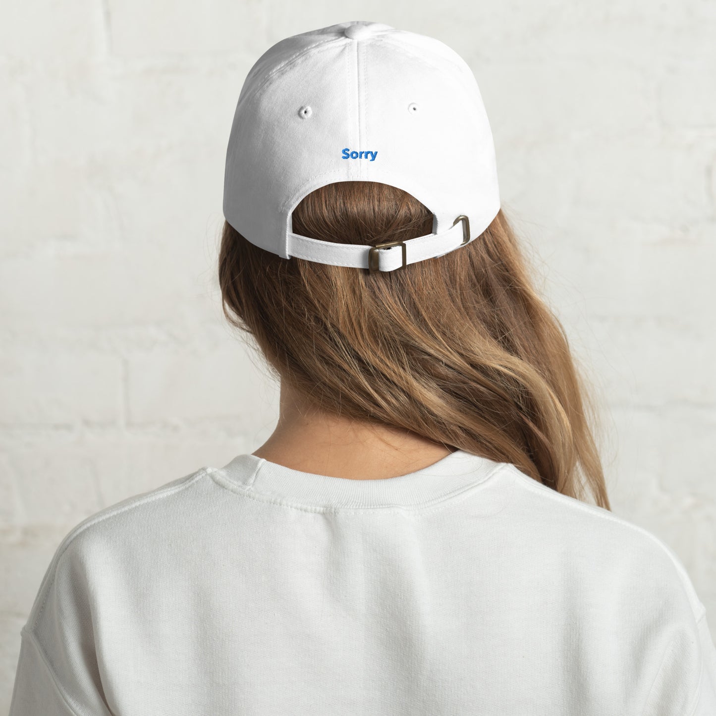 I don't work here. (Sorry) Cap - White