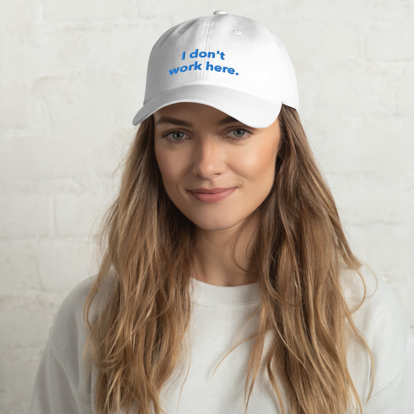 I don't work here. (Sorry) Cap - White